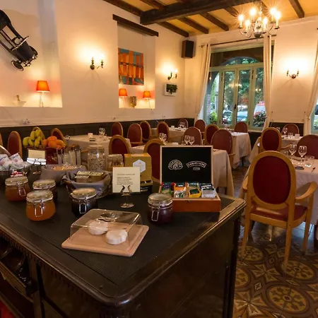 Ma Petite Hotel