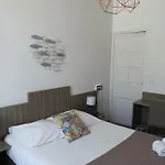Hotel Ma Petite 2*