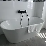 Ma Petite Hotel