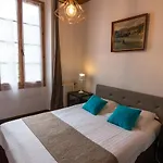 Hotel Ma Petite 2*
